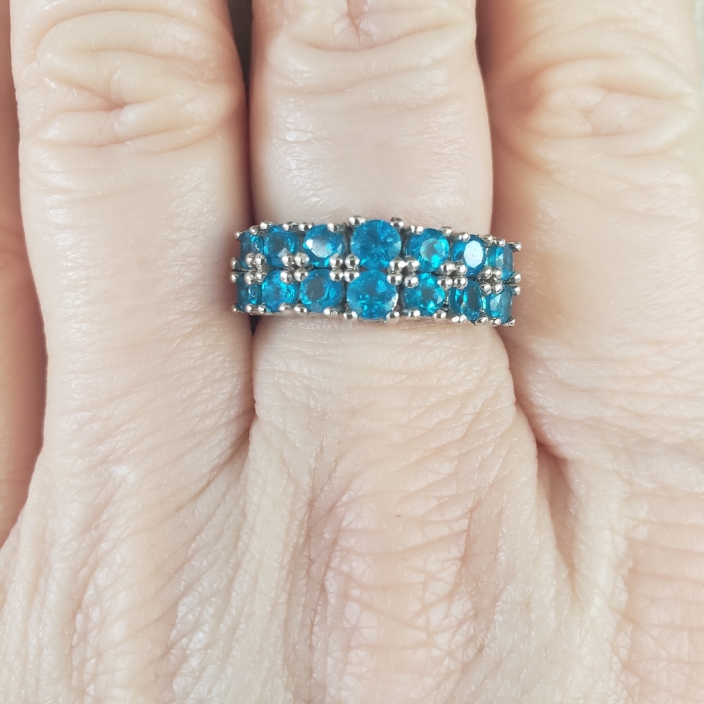 Neon Blue Apatite Ring - Picture 7 of 11